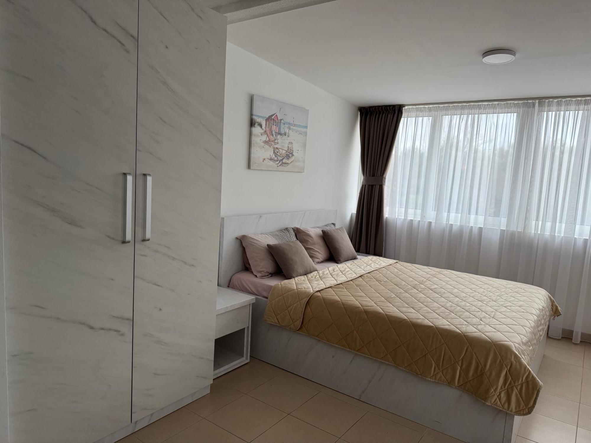 Apartments Residence Dj Petrovac Екстер'єр фото